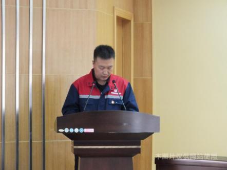 3.二支部書記述職.jpg